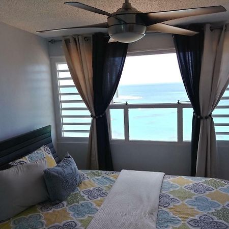 Breezy Beachfront Property With View Of Paradise Luquillo Exteriör bild