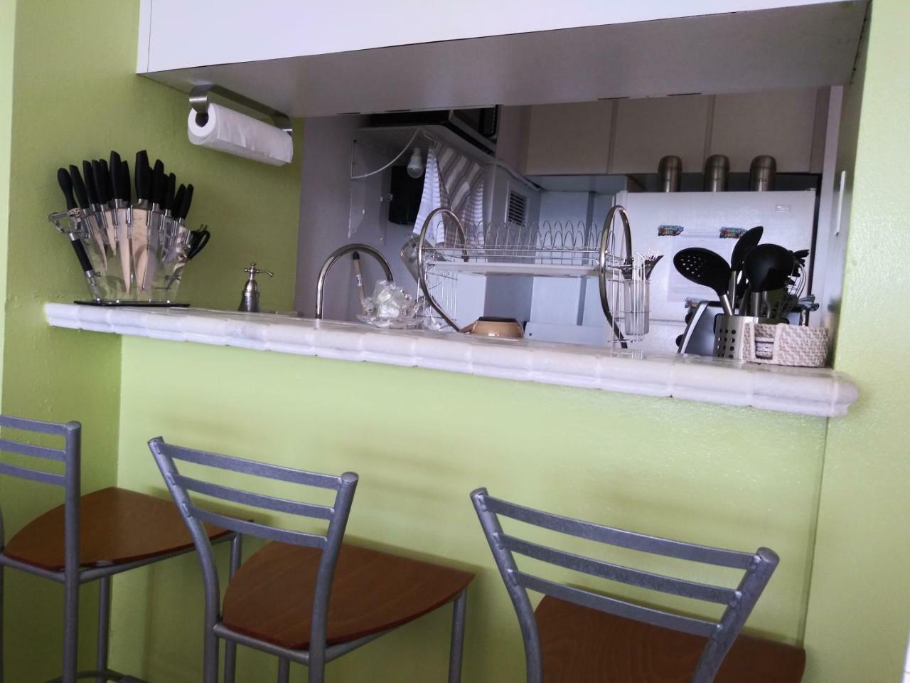 Breezy Beachfront Property With View Of Paradise Luquillo Exteriör bild